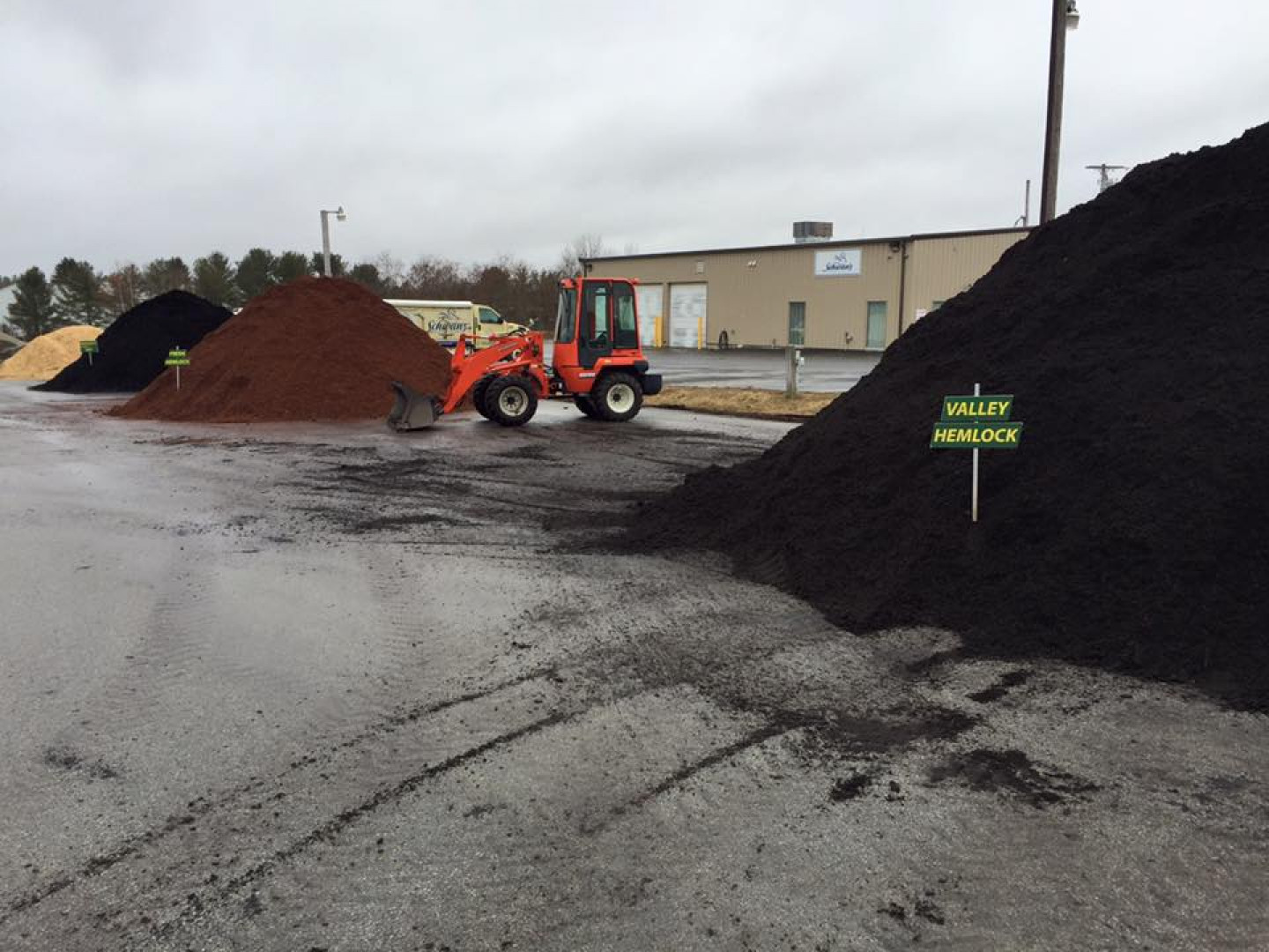 Bark Mulch Landscape Supply Center