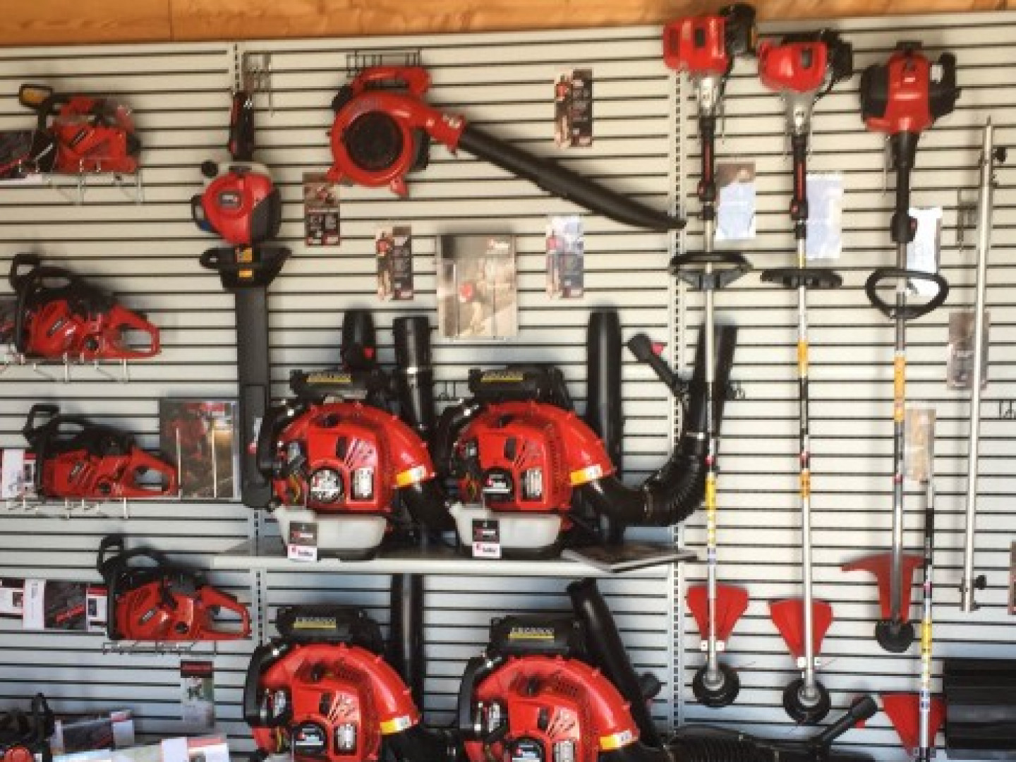 RedMax Outdoor Power Equipment Landscape Supply Center